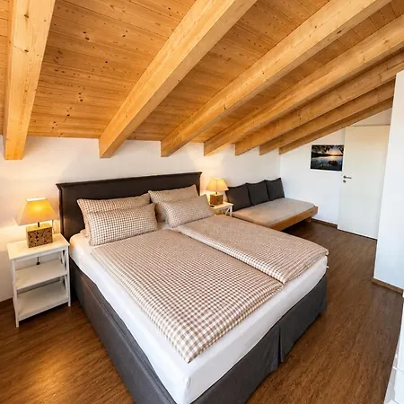 Lägenhet Alpenwohnung Neuner